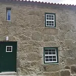 Refugio De Calheiros * קוביליה