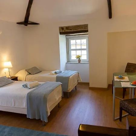 別荘 Refugio De Calheiros *