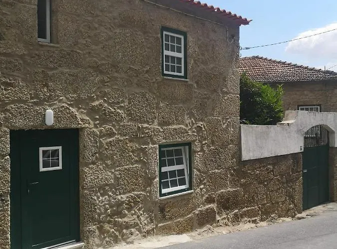 Refugio De Calheiros * コビリャン